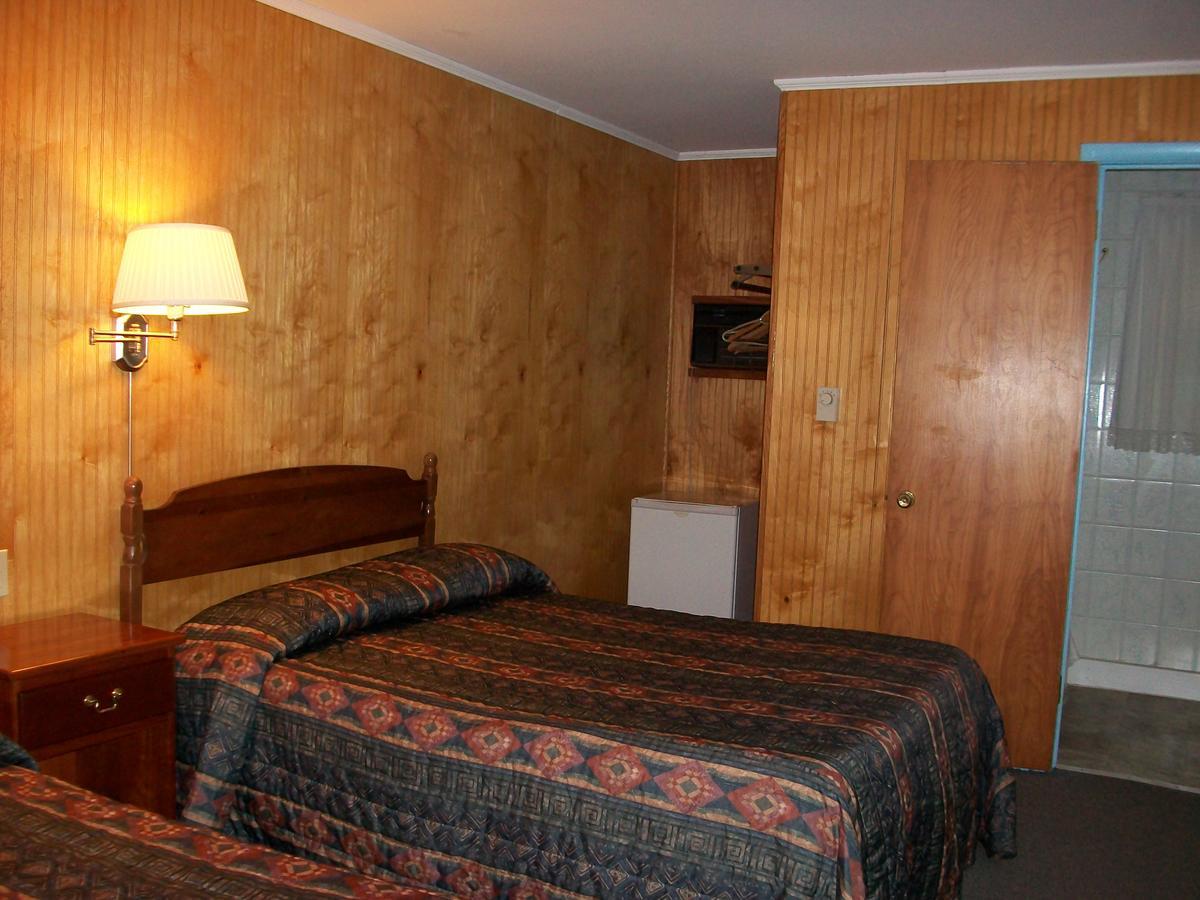 كوبرستاوون Mohican Motel المظهر الخارجي الصورة